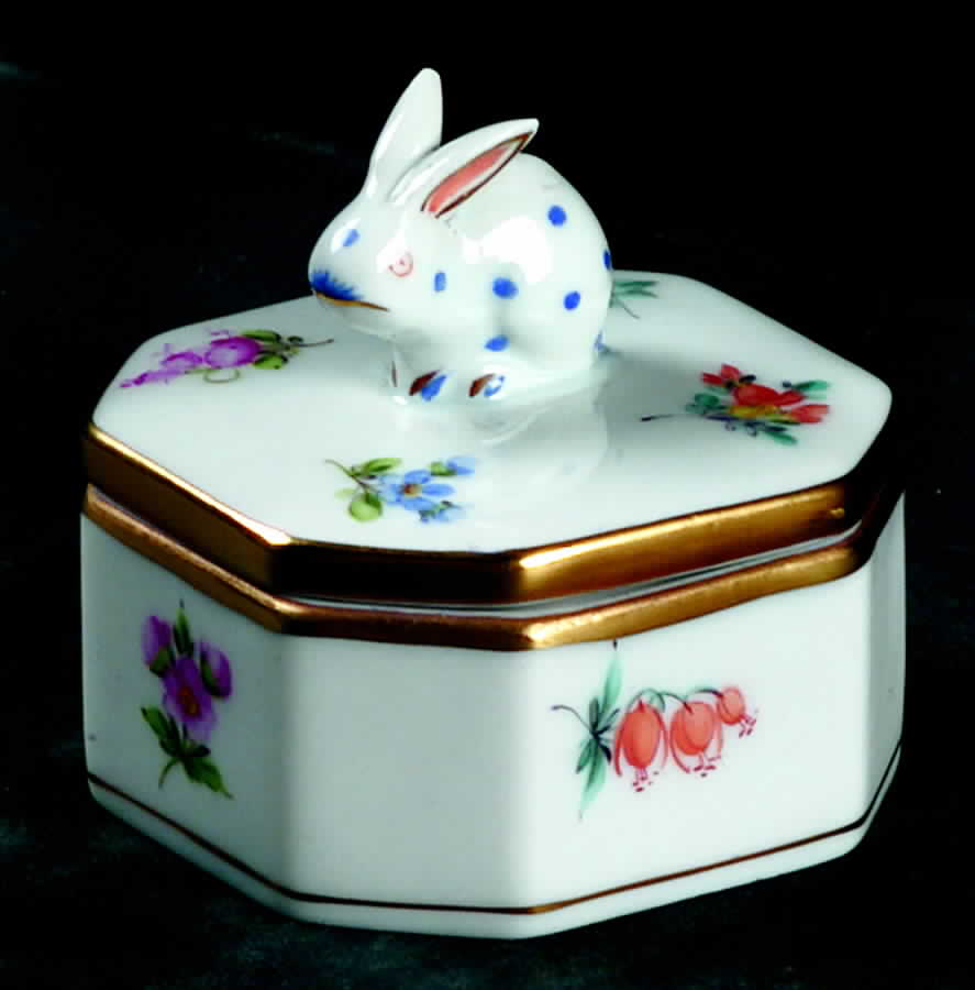 Kimberly (MF) Small Bunny Trinket Box with Lid by Herend-1