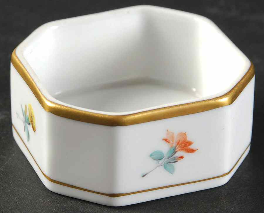 Kimberly (MF) Small Bunny Trinket Box, No Lid by Herend-1