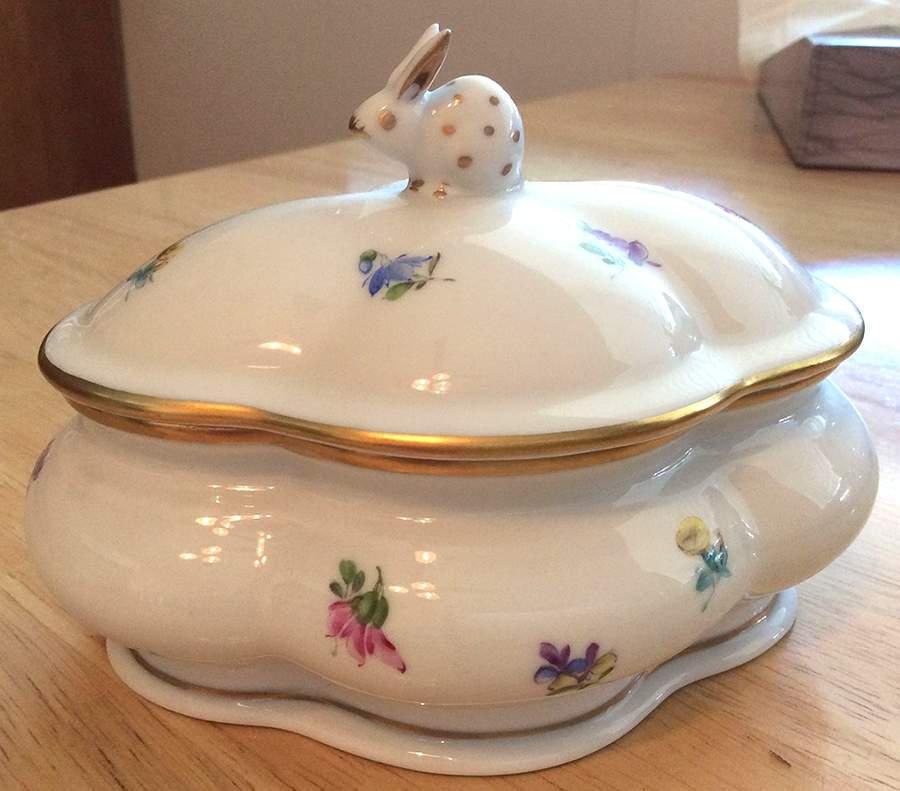 Kimberly (MF) Oblong Bon Bon & Lid by Herend-1