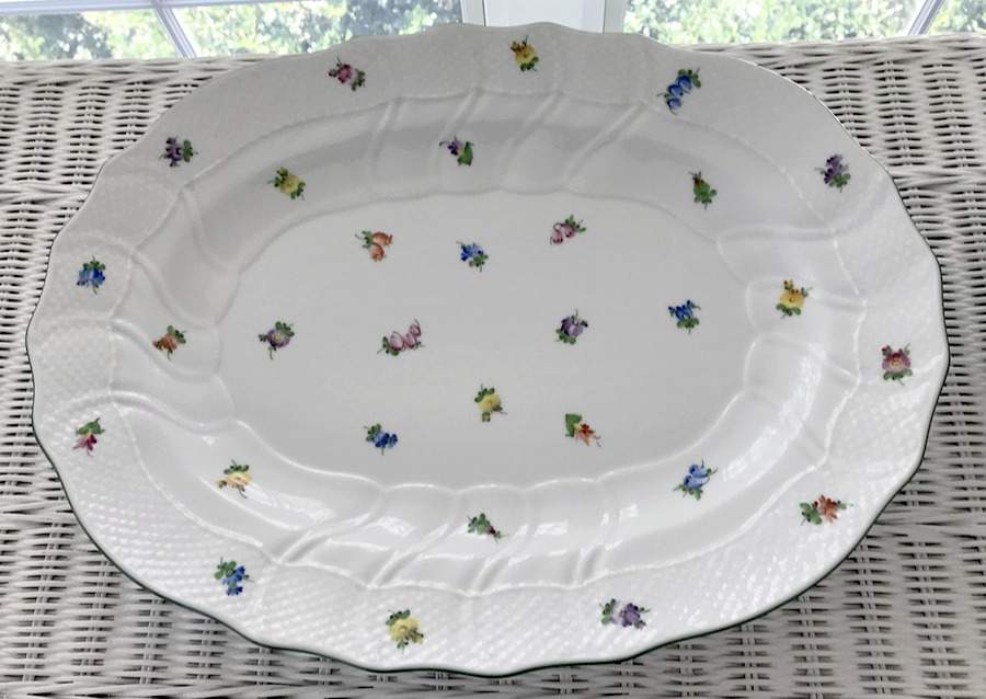 Lindsay (LY) 16" Oval Serving Platter by Herend-1