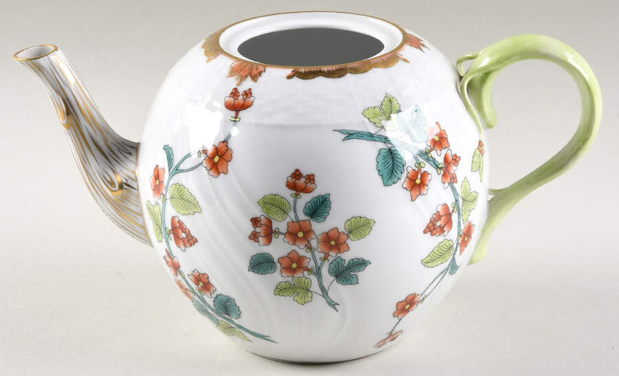 Livia (WBOS) Teapot No Lid by Herend-1