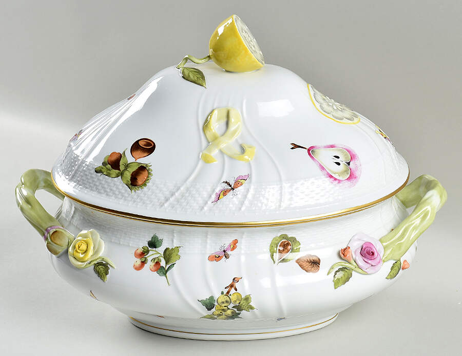 Market Garden (FR) Oval Tureen & Lid by Herend-1