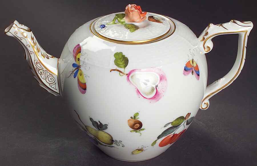 Market Garden (FR) Small Teapot & Lid by Herend-1