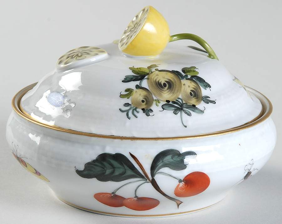 Market Garden (FR) Sugar Bowl & Lid by Herend-1