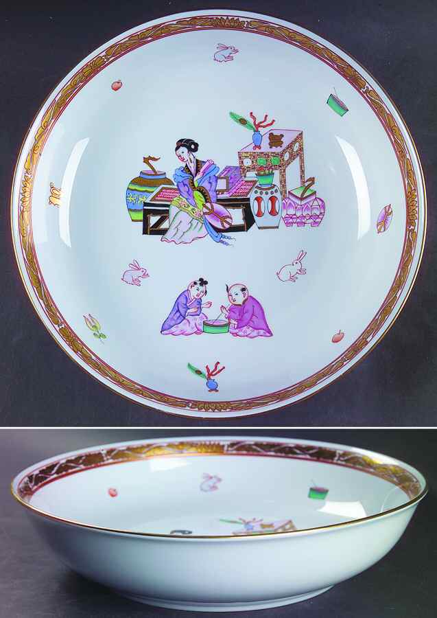 Ming (Blue Background) 10" Round Vegetable Bowl by Herend-1