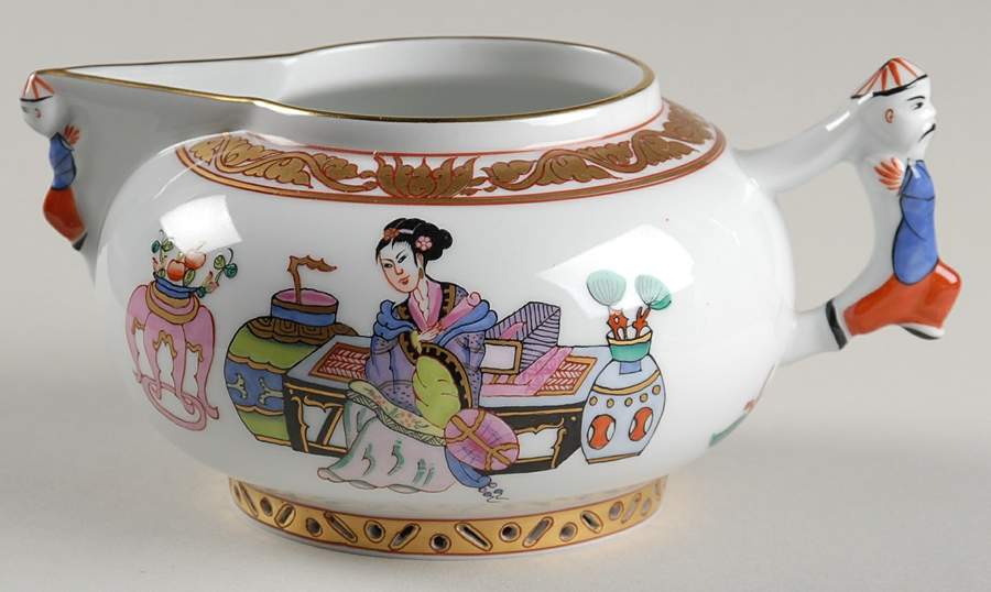 Ming (Blue Background) Creamer by Herend-1
