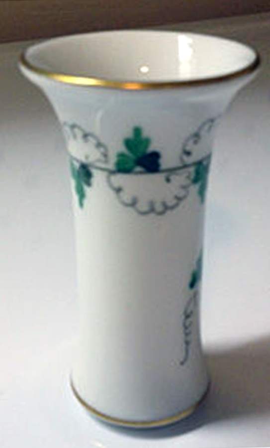 Persil 3" Mini Bud Vase by Herend-1