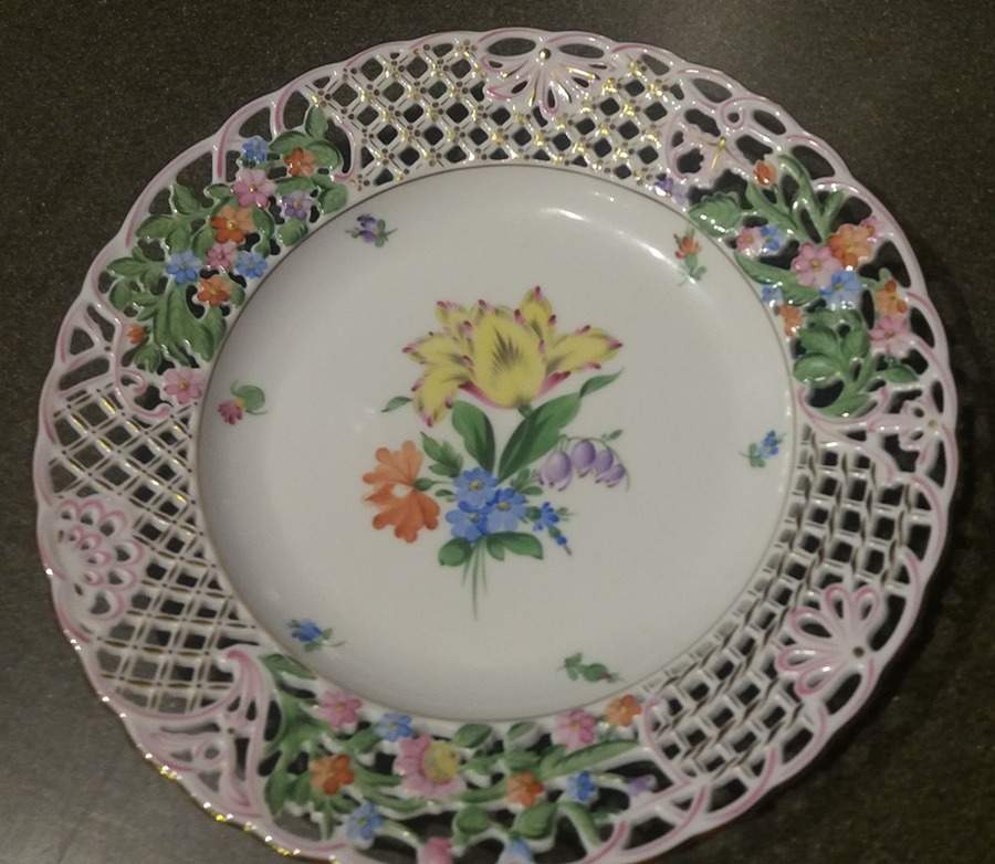 Printemps (BT) 9" Pierced Plate by Herend-1
