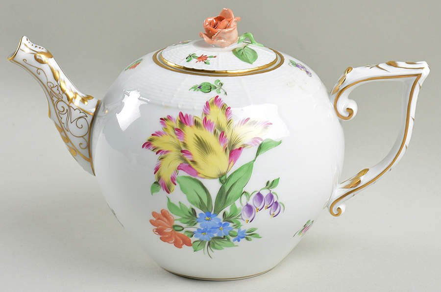 Printemps (BT) Teapot & Lid by Herend-1