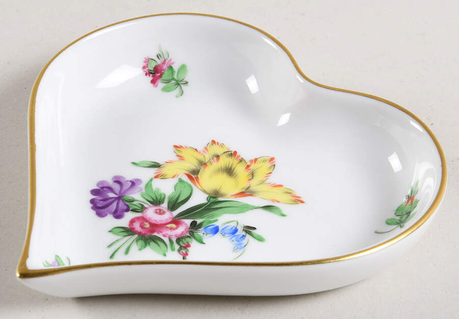 Printemps (BT) Heart Shaped Tray by Herend-1