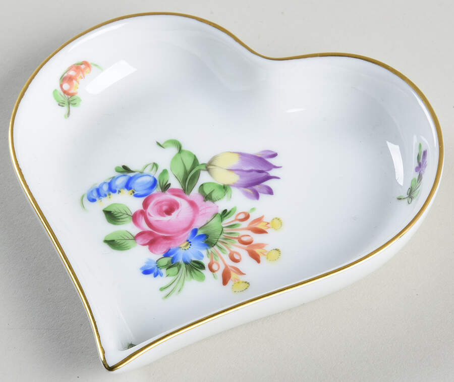 Printemps (BT) Hearts Shaped Tray by Herend-1