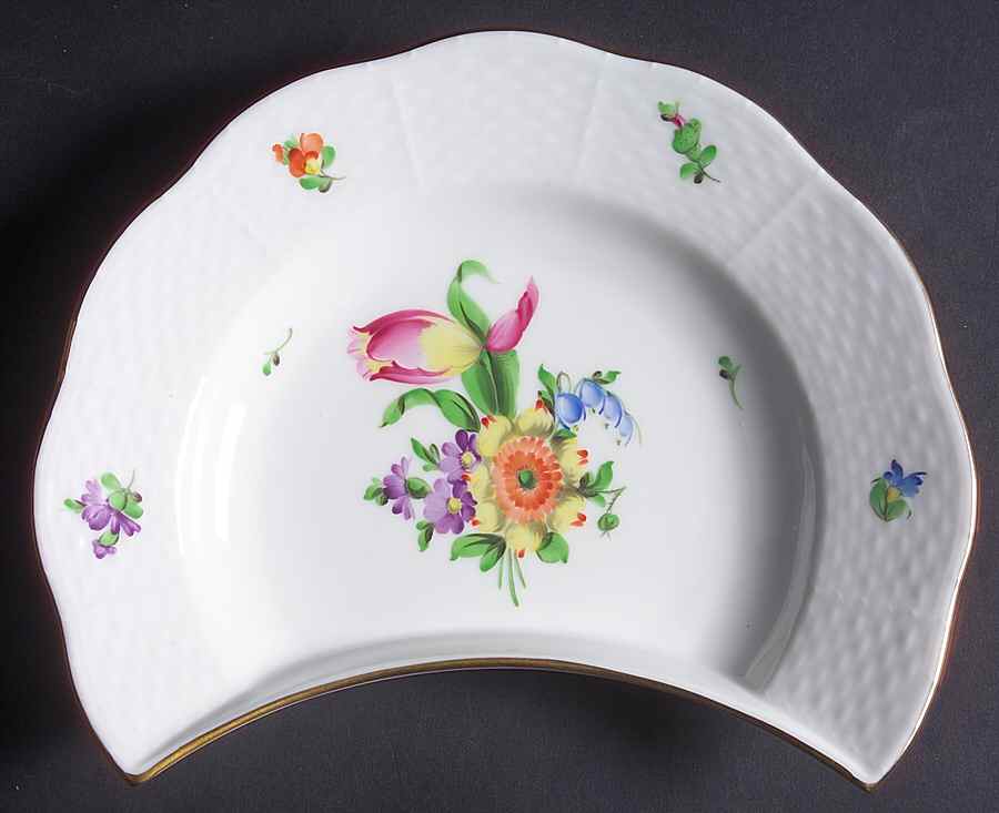 Printemps (BT) Crescent Salad Plate by Herend-1