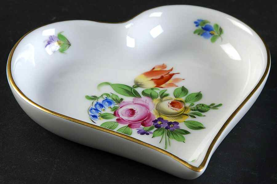 Printemps (BT) Heart Shaped Tray by Herend-1