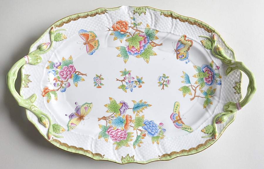 Queen Victoria (Green Border) 14" Oval Handled Platter by Herend-1