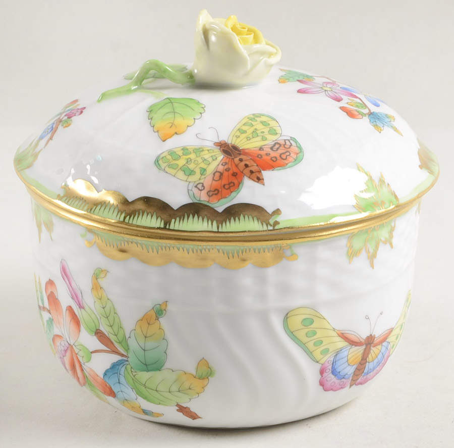 Queen Victoria (Green Border) Sugar Bowl & Lid by Herend-1