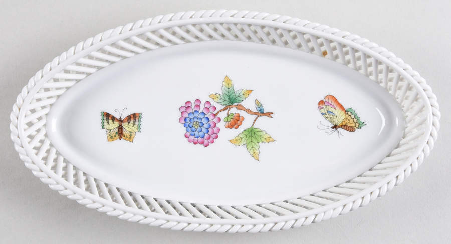 Queen Victoria (Green Border) 8" Oval Open Weave Basket by Herend-1