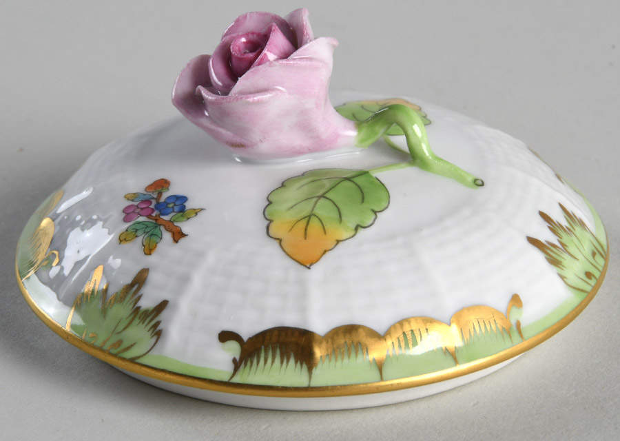 Queen Victoria (Green Border) Lid for Sugar Bowl by Herend-1