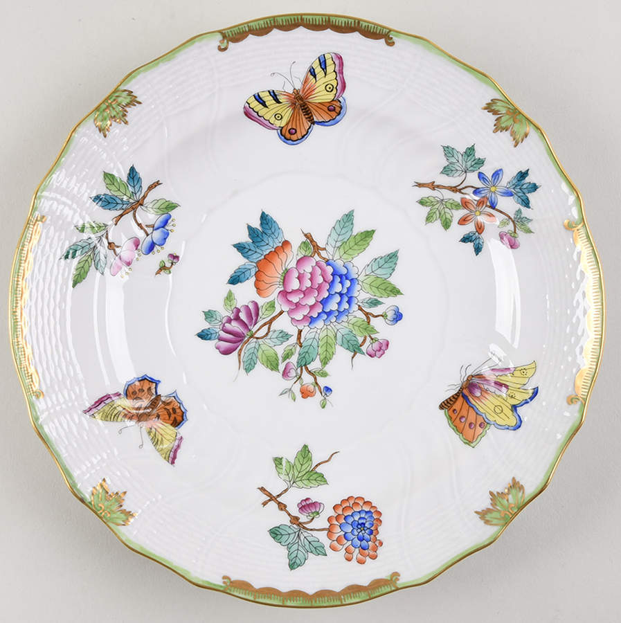 Queen Victoria (Green Border) Luncheon Plate by Herend-1