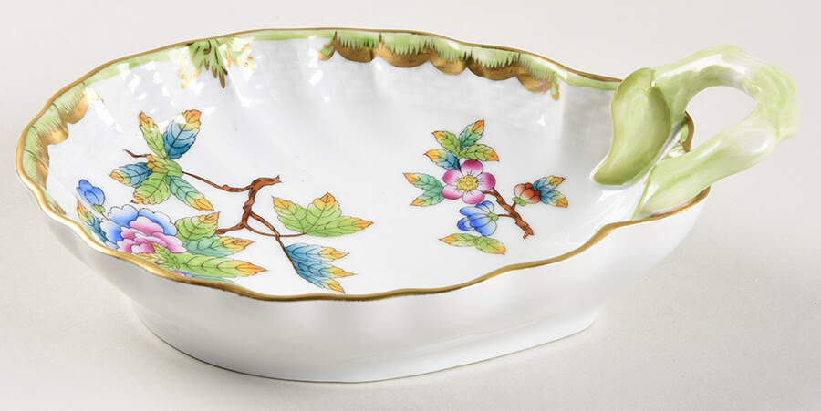 Queen Victoria (Green Border) Shell Shaped Dish by Herend-1