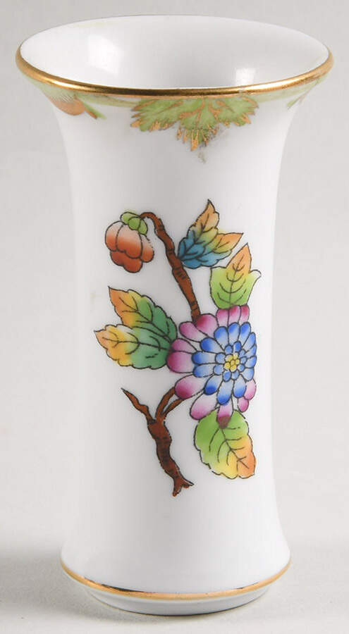 Queen Victoria (Green Border) 3'' Bud Vase by Herend-1