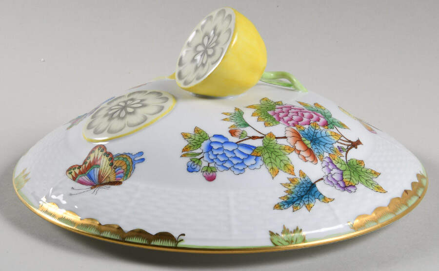 Queen Victoria (Green Border) Lid for Tureen by Herend-1