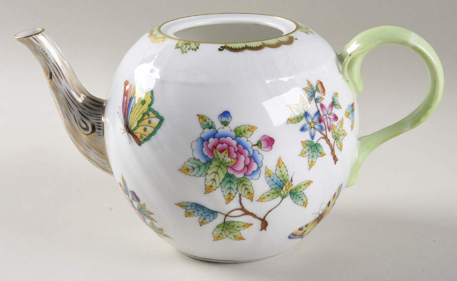 Queen Victoria (Green Border) Mini Teapot No Lid by Herend-1