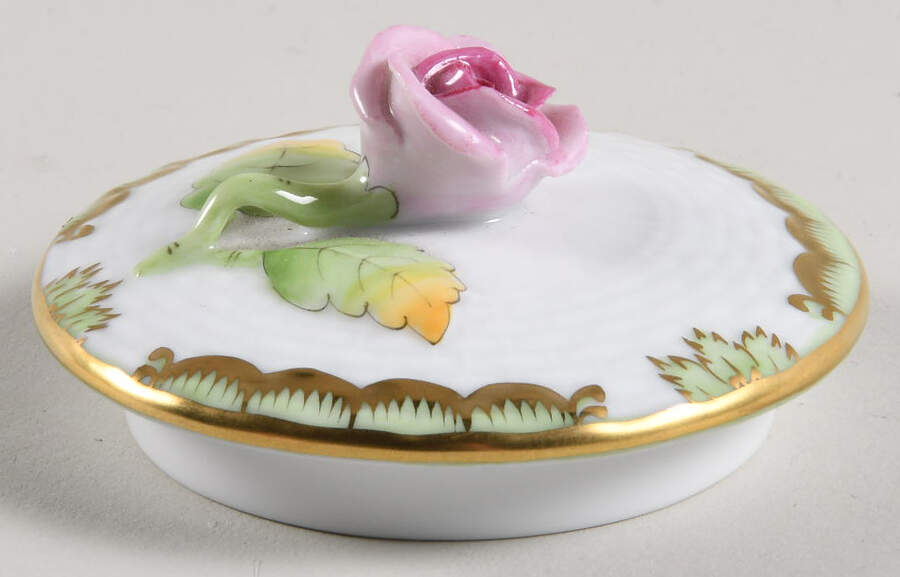 Queen Victoria (Green Border) Lid for Teapot by Herend-1