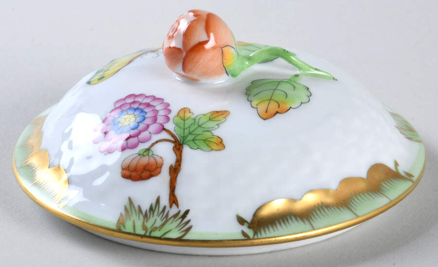 Queen Victoria (Green Border) Lid for Cream Soup Bowl by Herend-1