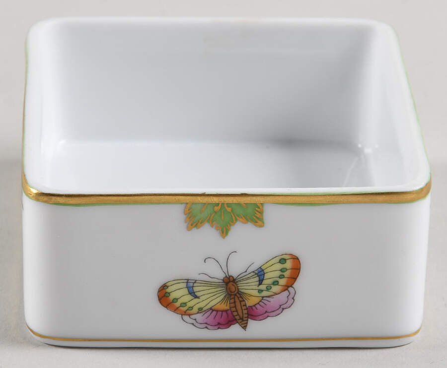 Queen Victoria (Green Border) Square Box No Lid by Herend-1