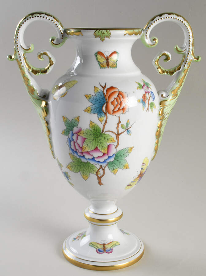 Queen Victoria (Green Border) 12" Footed Covered Vase No Lid by Herend-1