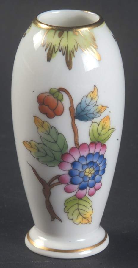 Queen Victoria (Green Border) 2" Bud Vase by Herend-1