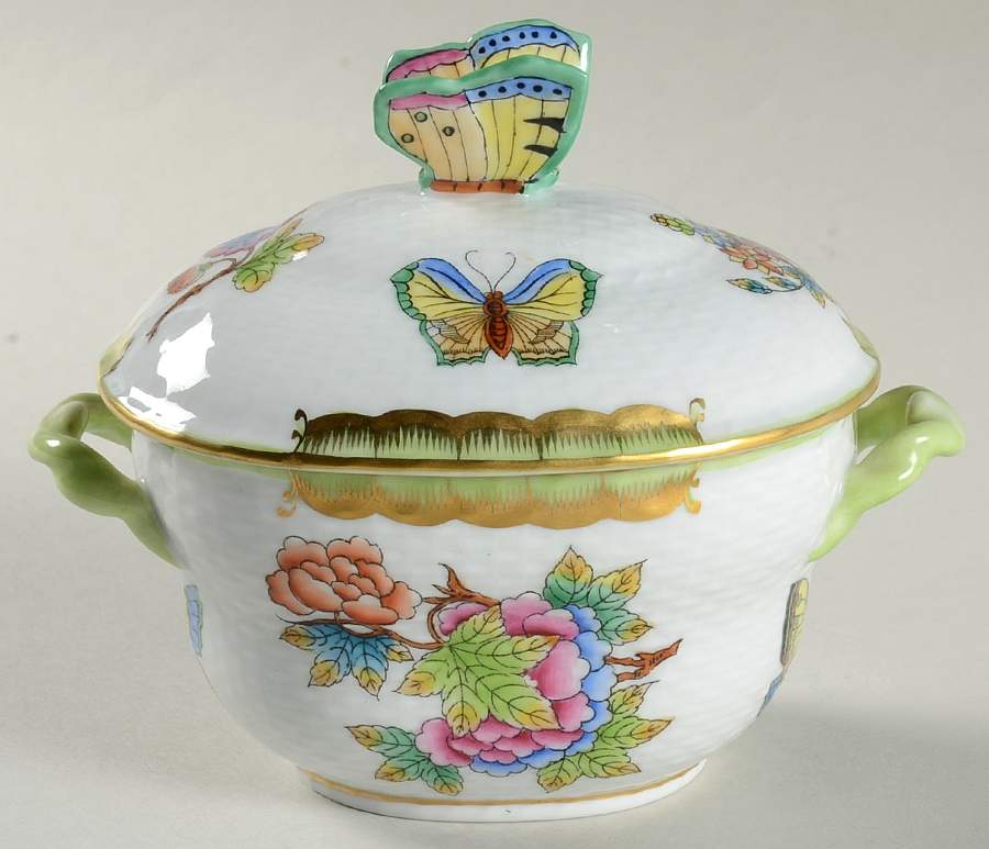 Queen Victoria (Green Border) Small Candy Box & Lid by Herend-1