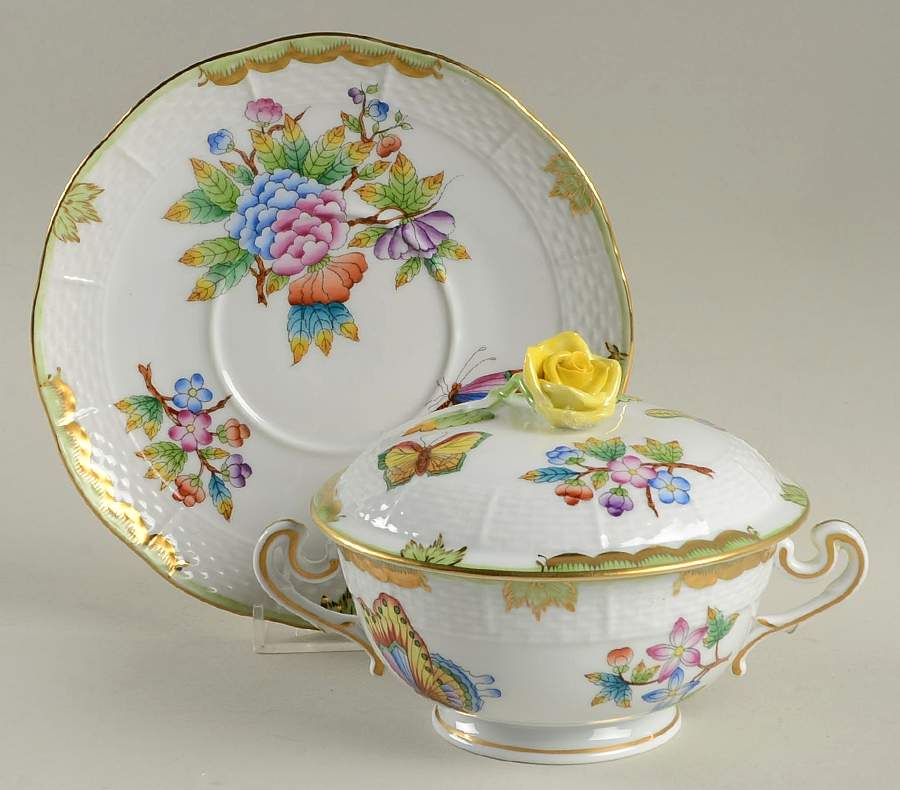 Queen Victoria (Green Border) Cream Soup Bowl & Saucer Set with Lid by Herend-1