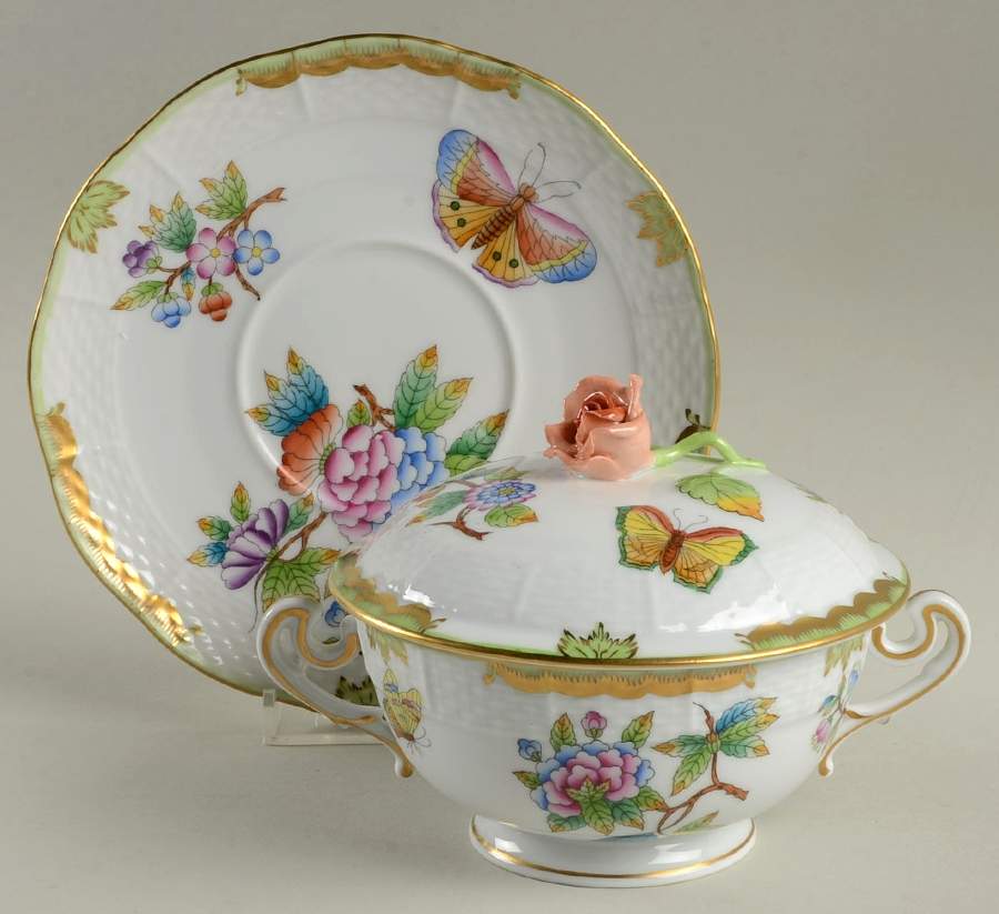 Queen Victoria (Green Border) Cream Soup Bowl & Saucer Set with Lid by Herend-1