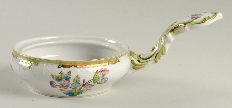 Queen Victoria (Green Border) Ramekin No Lid by Herend-1