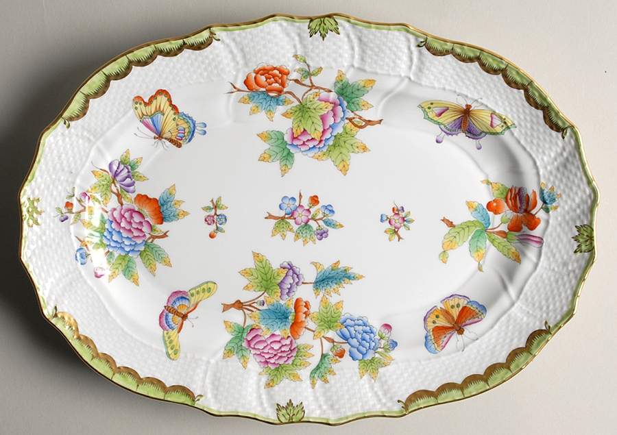 Queen Victoria (Green Border) 13" Oval Serving Platter by Herend-1