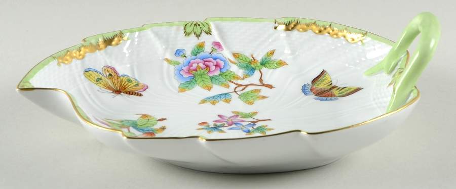 Queen Victoria (Green Border) 9" Handled Leaf Dish by Herend-1