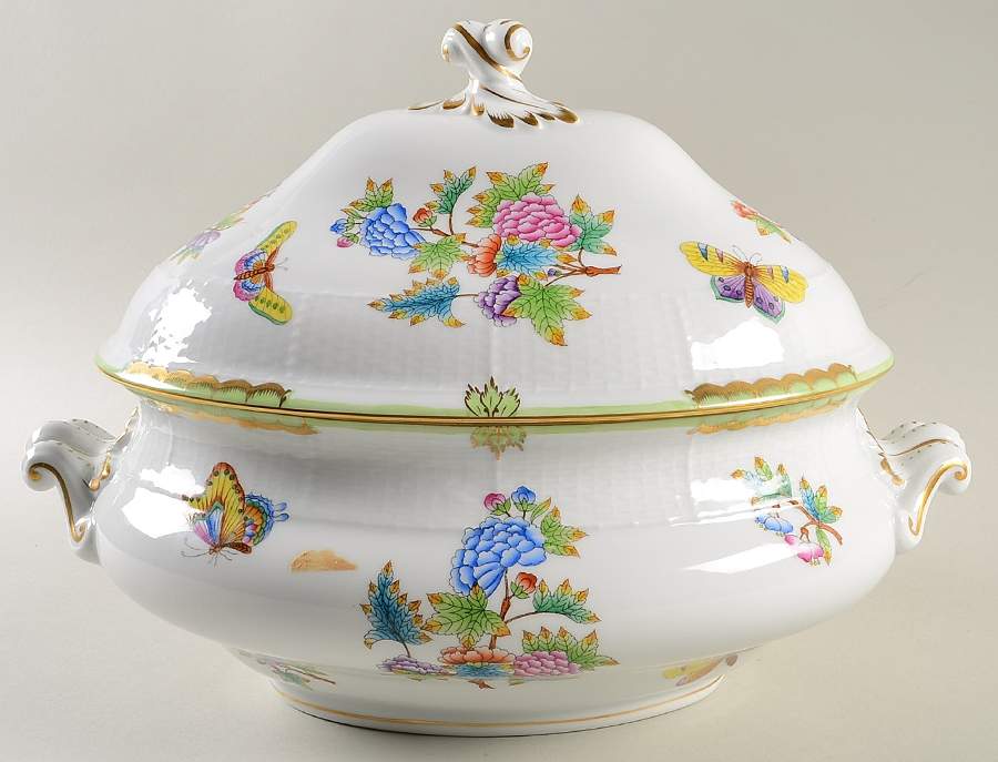 Queen Victoria (Green Border) Oval Tureen & Lid by Herend-1