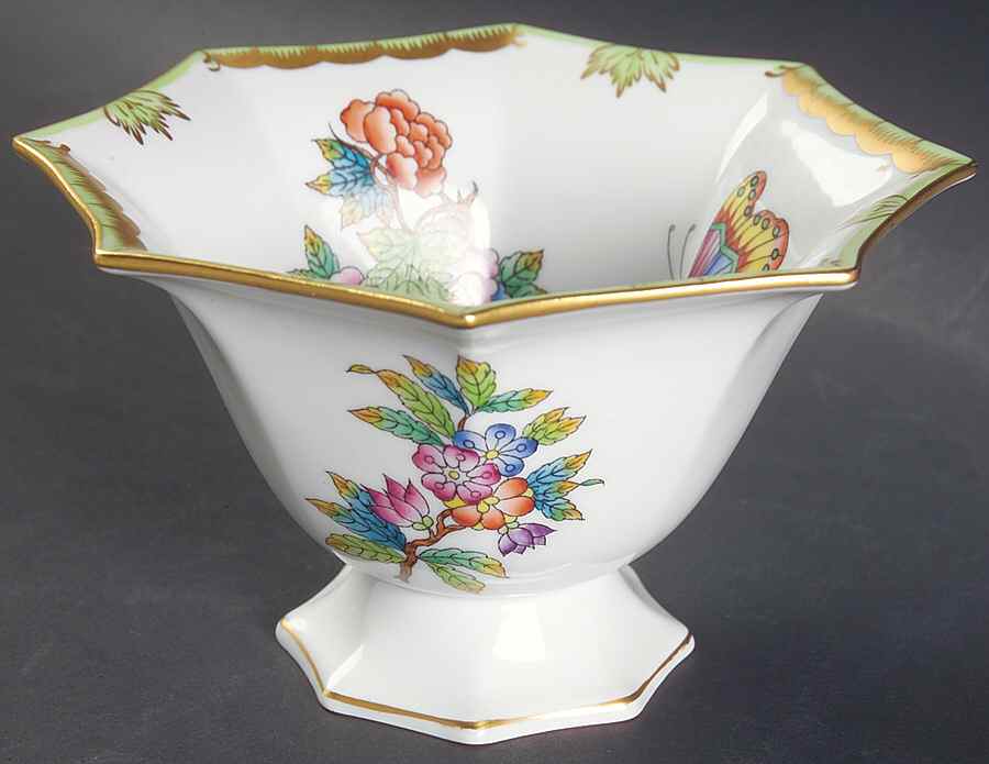 Queen Victoria (Green Border) Small Octagonal Bowl by Herend-1