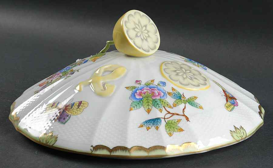 Queen Victoria (Green Border) Lid for Tureen by Herend-1