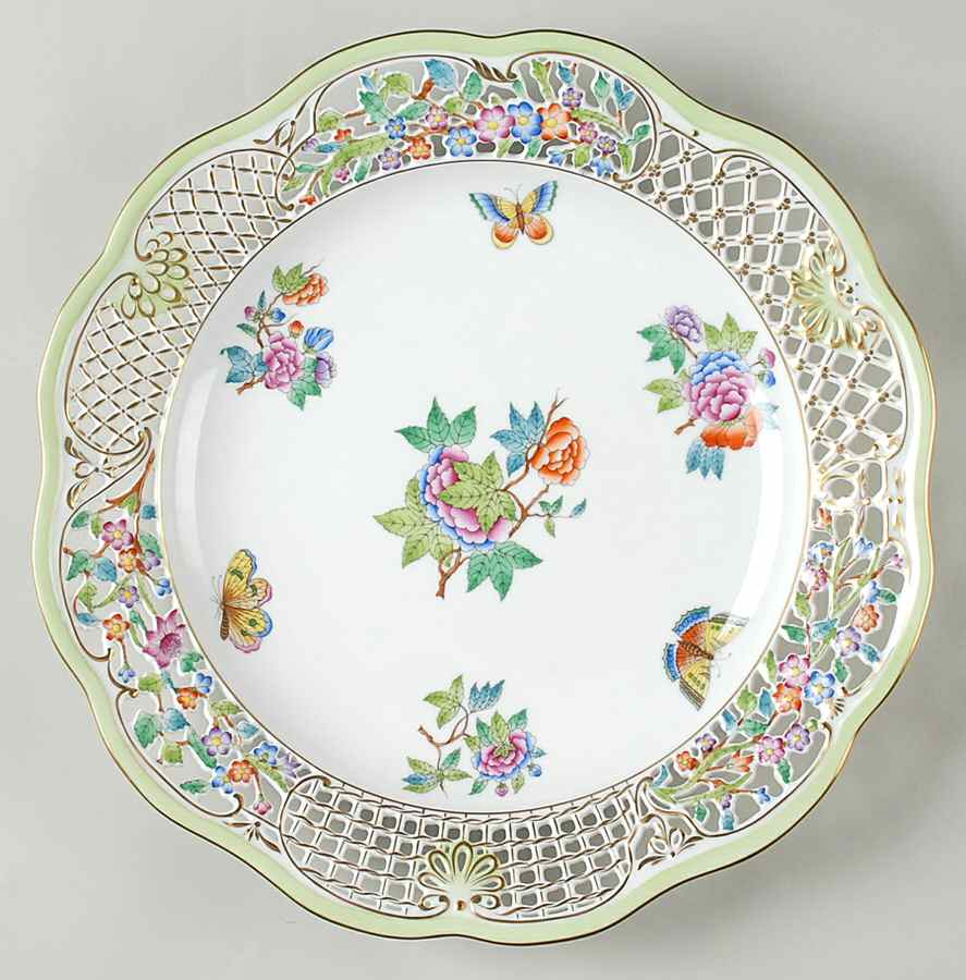 Queen Victoria (Green Border) 13" Pierced Plate by Herend-1