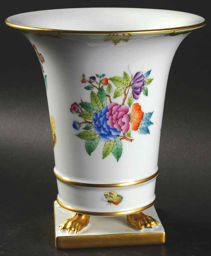 Queen Victoria (Green Border) 7" Claw Footed Urn Vase by Herend-1