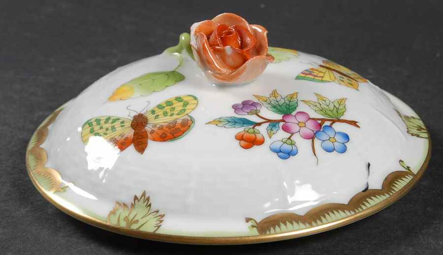 Queen Victoria (Green Border) Lid for Cream Soup Bowl by Herend-1