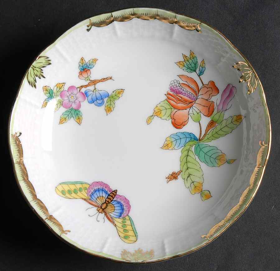 Queen Victoria (Green Border) Saucer for Flat Cup by Herend-1
