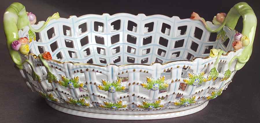 Queen Victoria (Green Border) 10" Oval Open Weave Basket by Herend-1