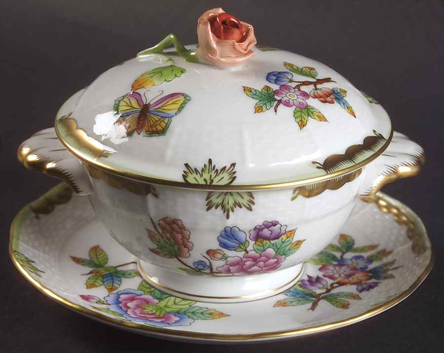 Queen Victoria (Green Border) Bouillon Soup & Saucer with Lid by Herend-1