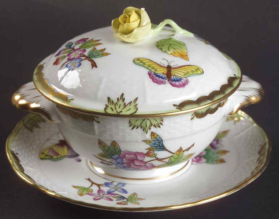 Queen Victoria (Green Border) Bouillon Soup & Saucer with Lid by Herend-1