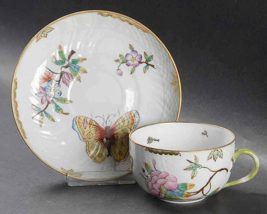 Queen Victoria (Green Border) Flat Cup & Saucer Set by Herend-1