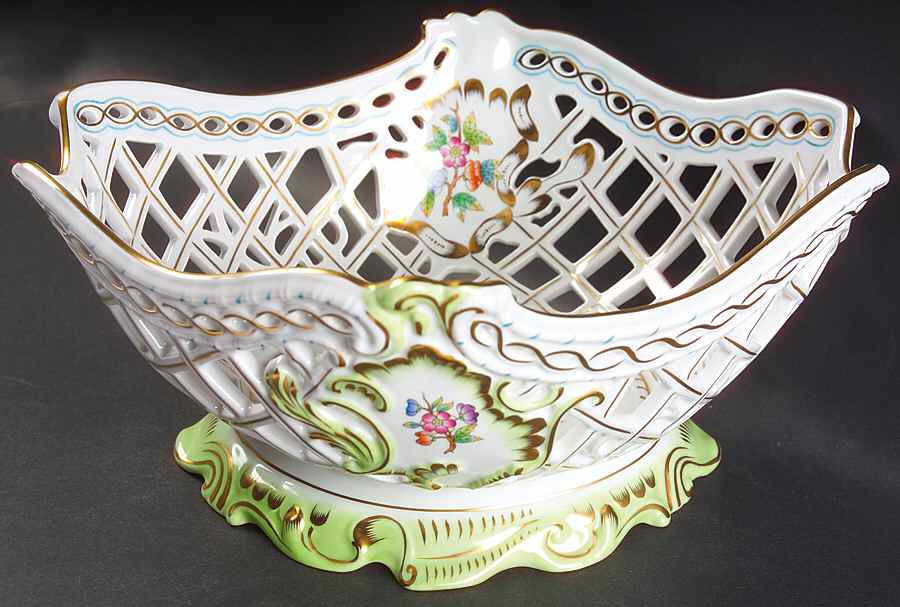 Queen Victoria (Green Border) 12" Oval Openwork Basket by Herend-1