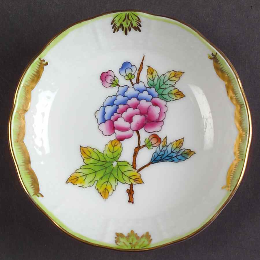 Queen Victoria (Green Border) Coaster by Herend-1